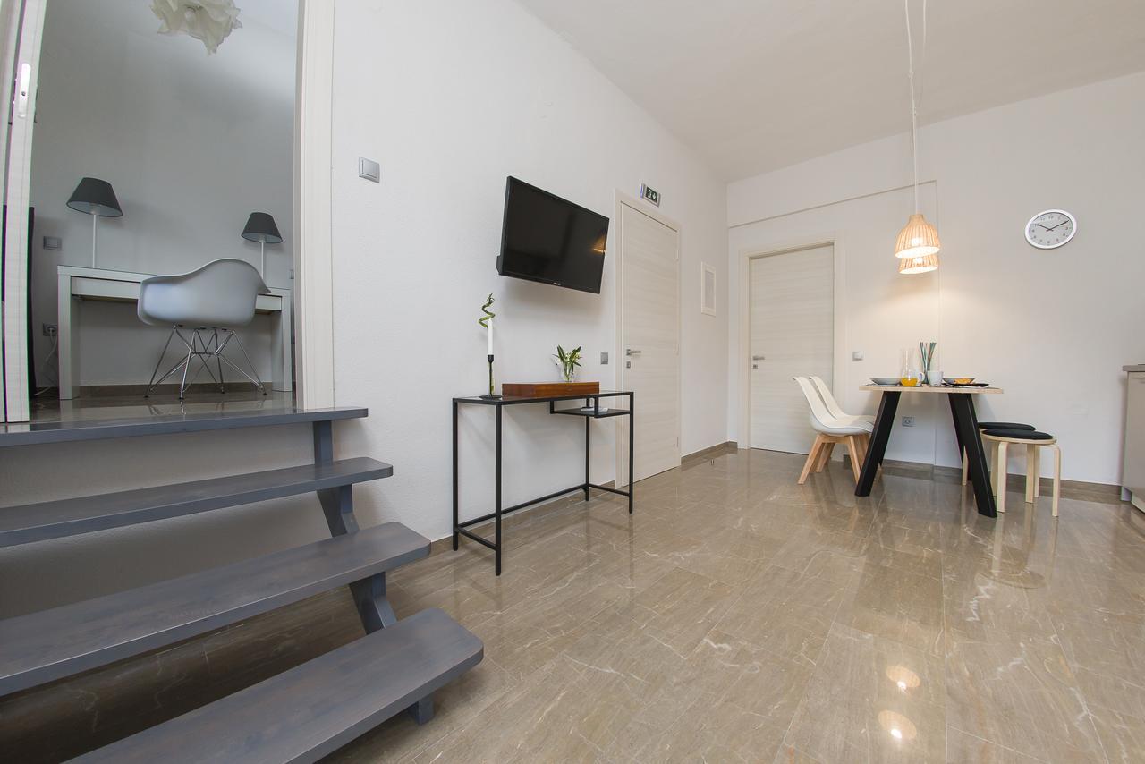 Palio Grey Apartments PalaiónTsiflíkion المظهر الخارجي الصورة