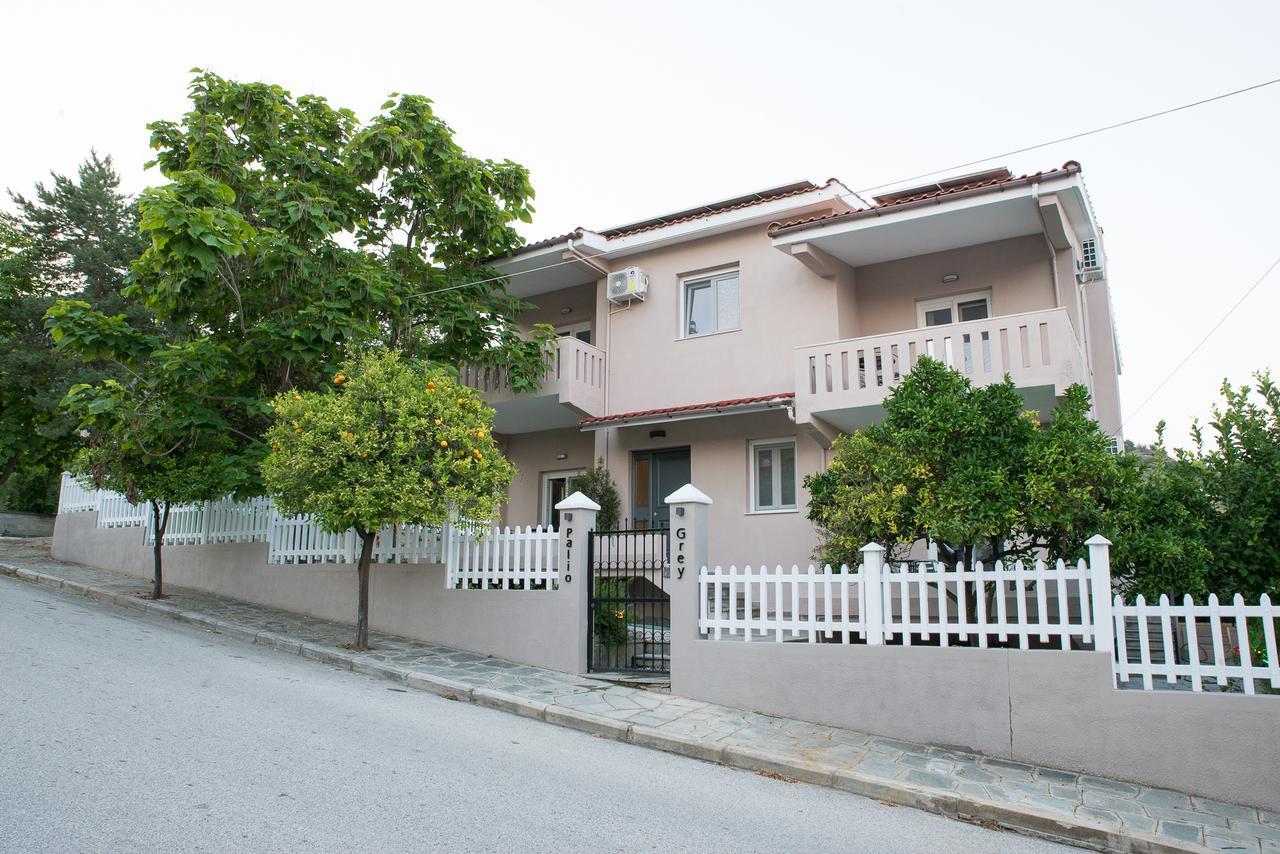 Palio Grey Apartments PalaiónTsiflíkion المظهر الخارجي الصورة