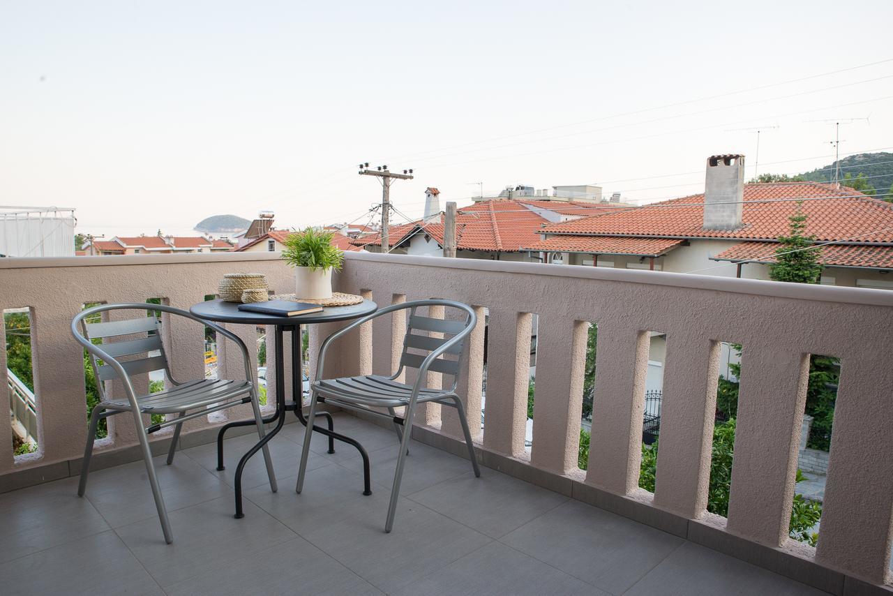 Palio Grey Apartments PalaiónTsiflíkion المظهر الخارجي الصورة